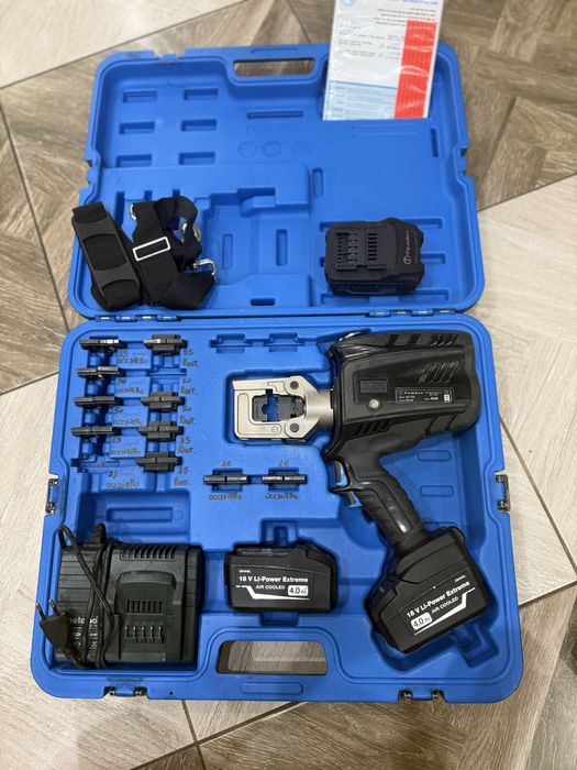 Акумолаторна хидравлична преса за кербоване CEMBRE B500