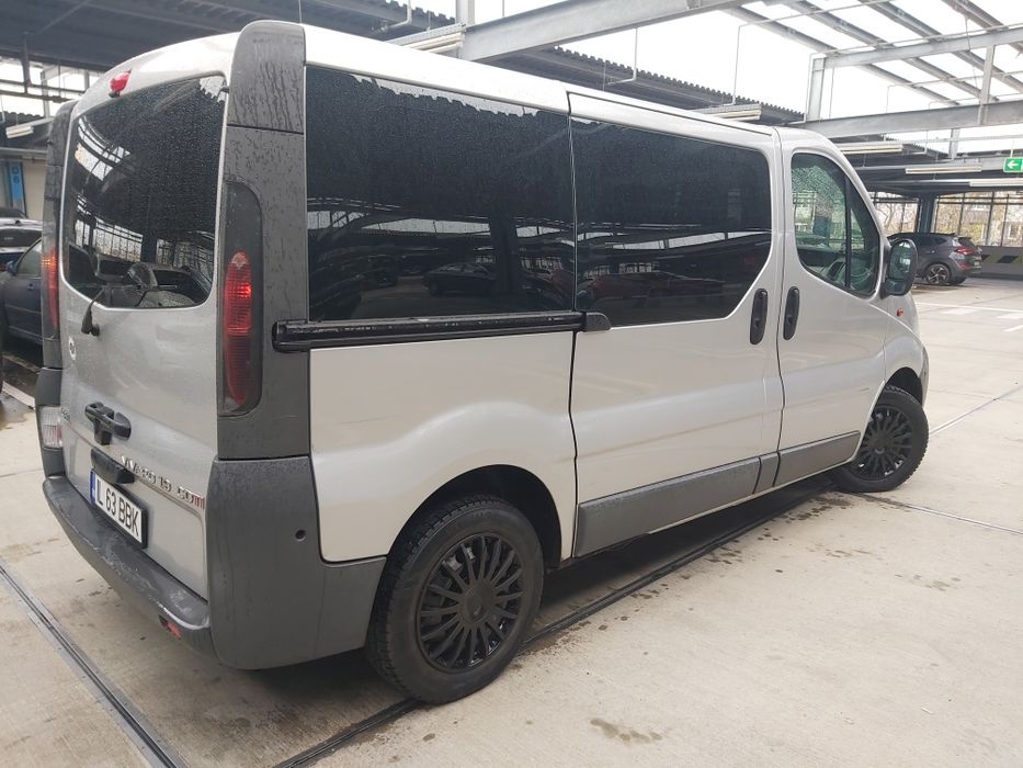 Opel vivaro 8+1 2006 1.9 D