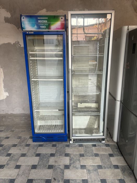 Срочно продам витрины холодильник для напитка