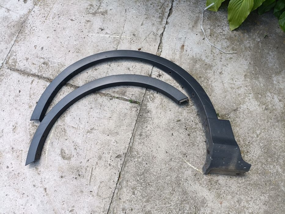 Bandou plastic Ford Kuga 2 ornament aripi fata spate stânga dreapta