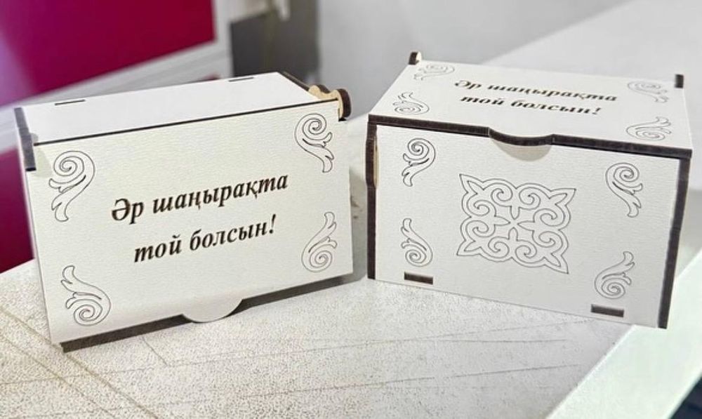 Тойбастар шкатулка