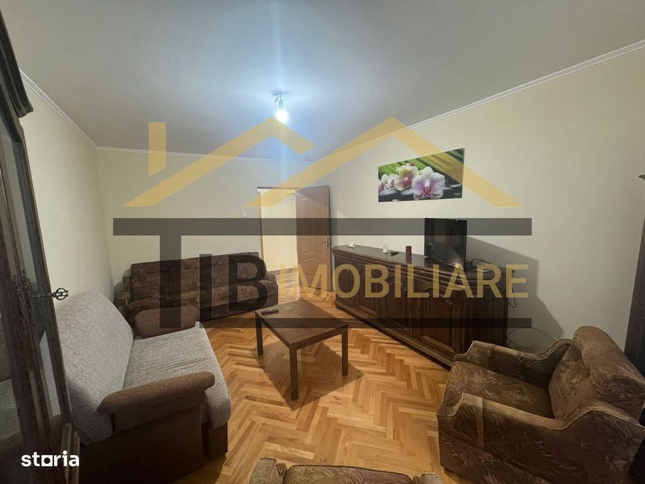 Apartament de 4 camere, 95mp, decomandat, Zona Electromures
