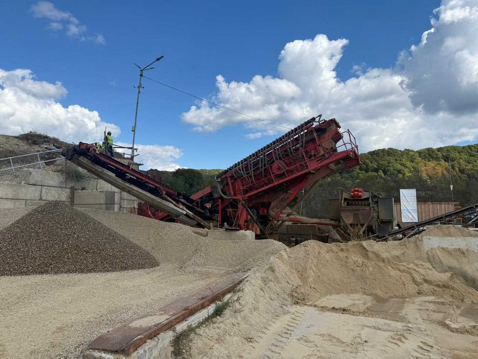 Vand statie de sortare mobila cu spalare Terex