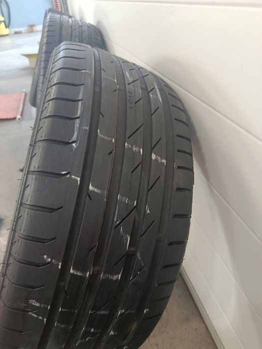 Летни гуми 4 бр. 225/45 R17