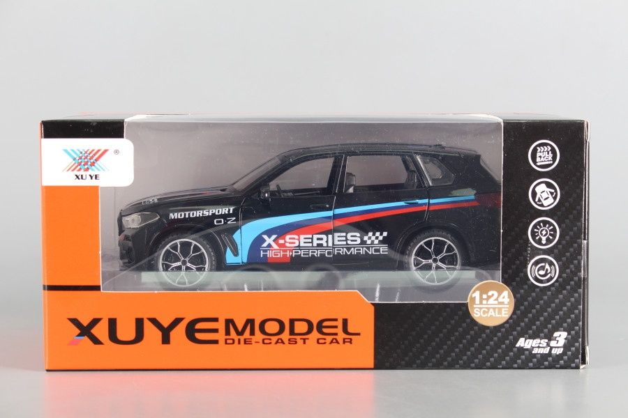 BMW X5 M (1:24) метална кола с отварящи се врати звук и светлина