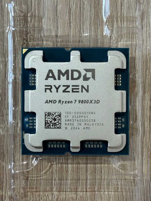 AMD Ryzen 9800X3D Новый