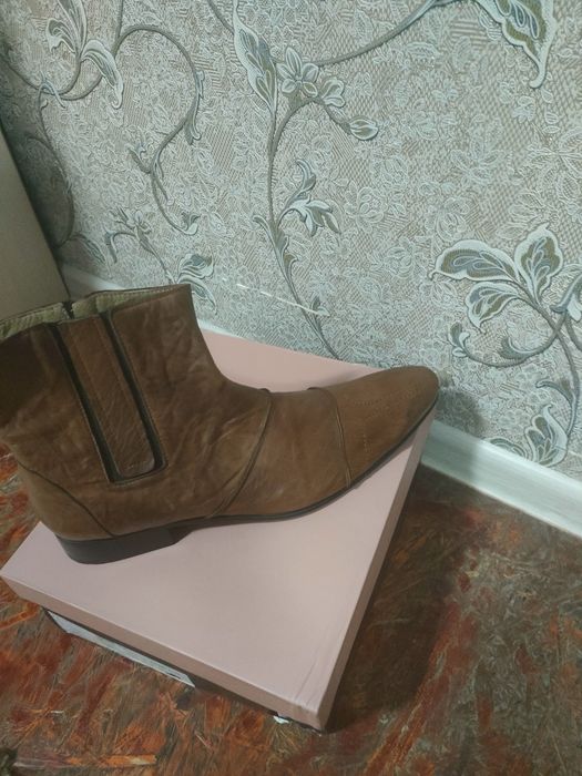 Мужские сапоги,рыжие ,шикарная кожа