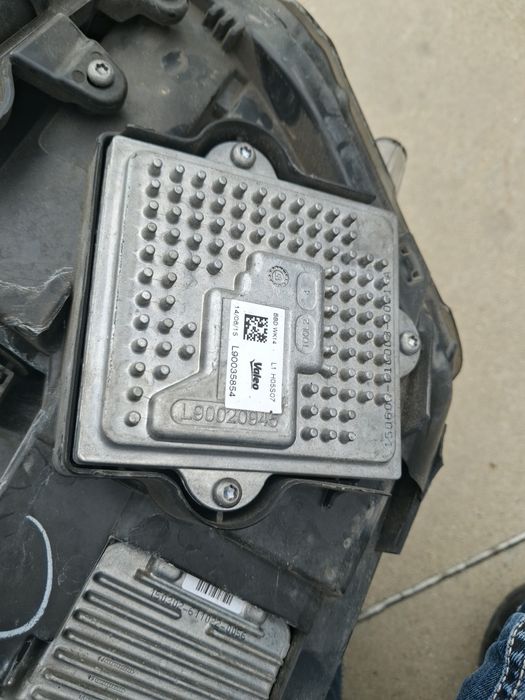 Ляв фар за Jeep Grand Cherokee