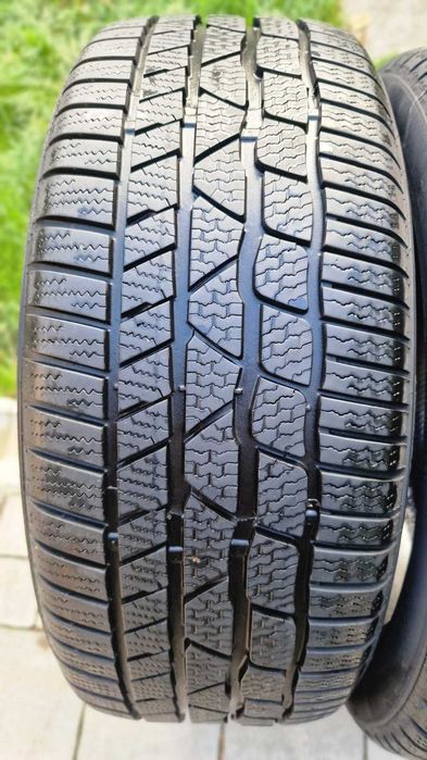 Anvelope iarna 235 45 R 19 Continental