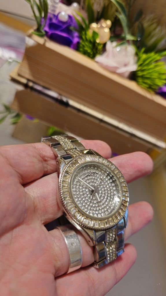 Часовник Chanel, работещ