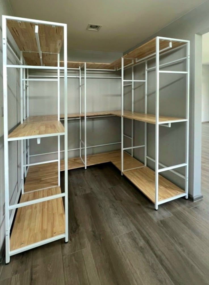 Garderob. Гардероб. Прохожка. Вешалка.стеллаж. stellaj loft mebel