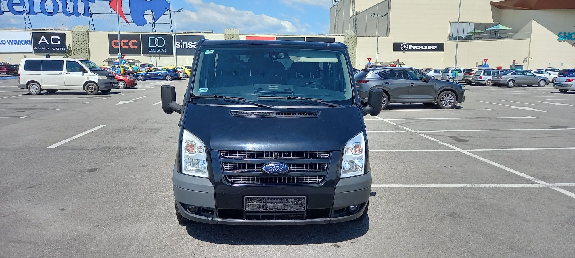 Ford Transit  8+1locuri, Euro 5,  usi pe ambele părți, adus recent