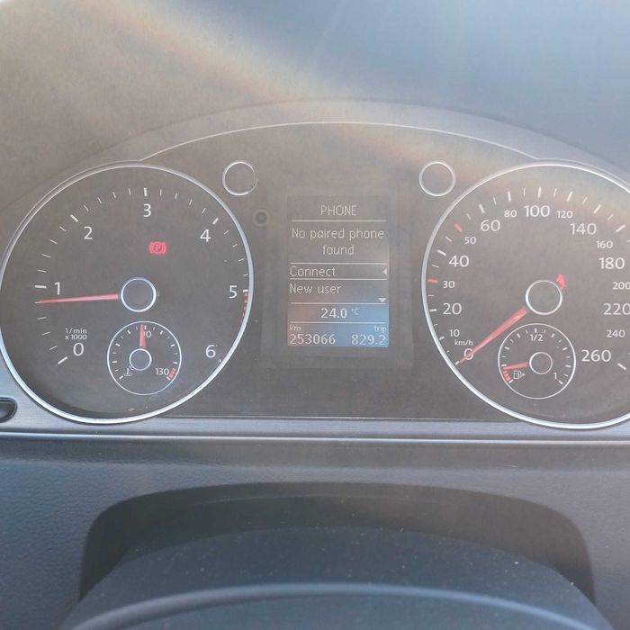 Volskwagen PASSAT 2013 BlueMotion manual 140 CP