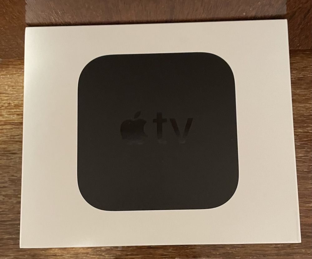 Apple TV 4K почти ново
