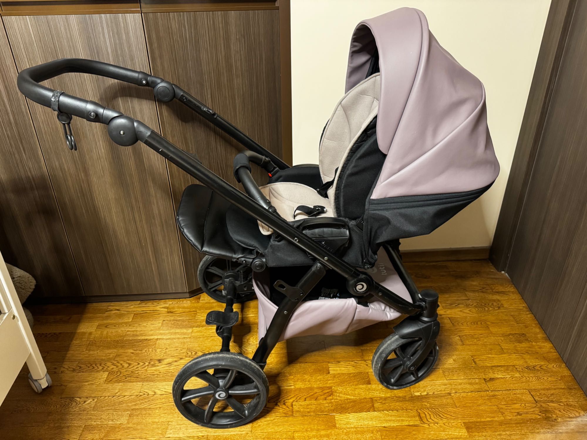 Бебешка количка 2в1 Tutis UNO 5+ и кошница Tutis Elo I-Sizе +адаптери