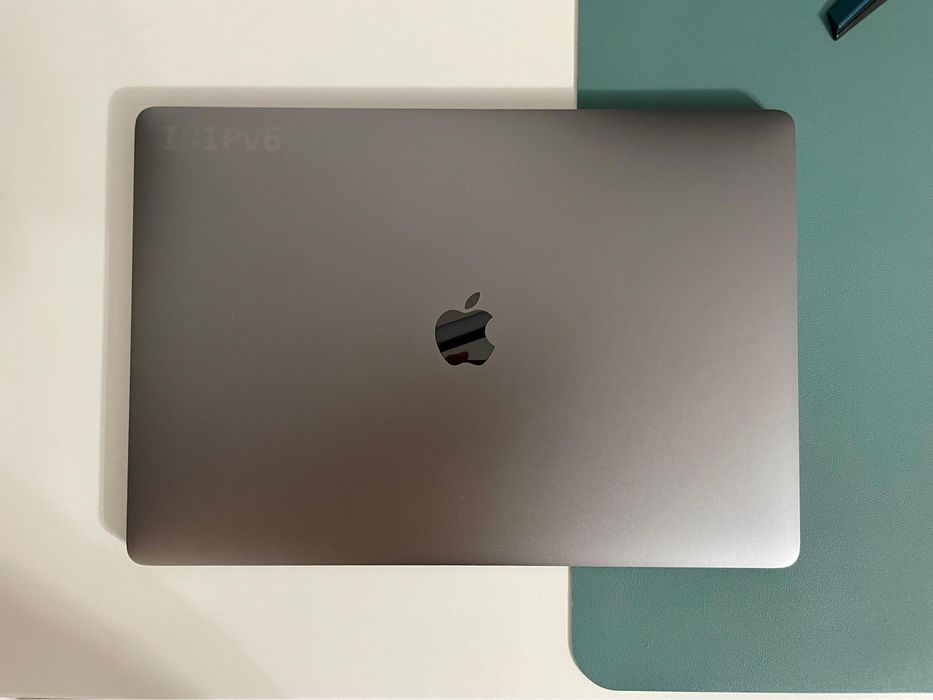 MacBook Pro 15-inch model 2016,
