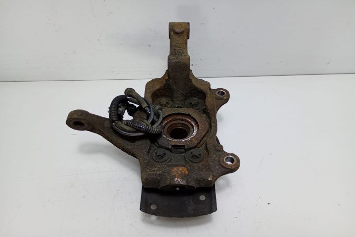 Fuzeta  stanga fata Opel Vivaro B seria