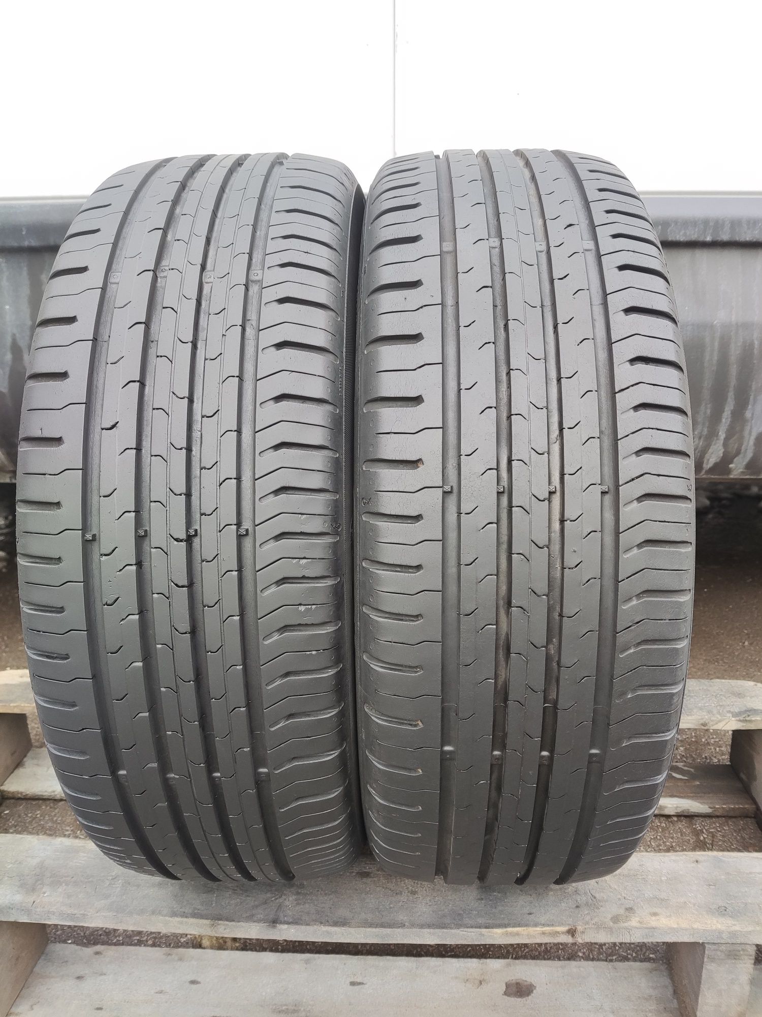 2бр. летни гуми 195/55/16 Continental CEC5
dot22
7.6mm
Много добро съ