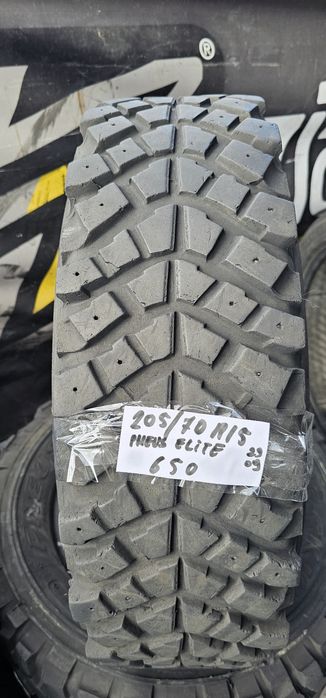205 70 R 15 off road Pneus Elite