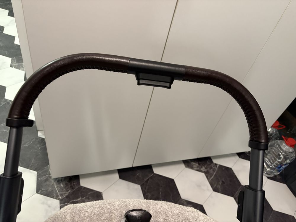 Carucior Mutsy I2 3in1 cu scoica Maxi Cosi Pebble