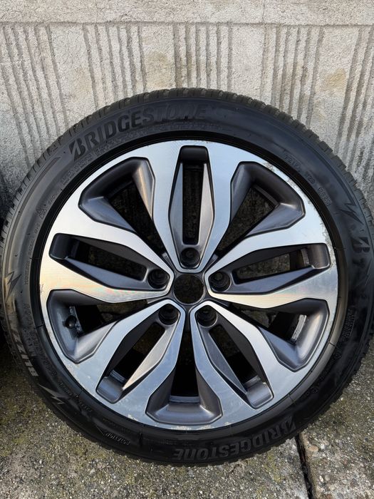 Jante Renault R18 cu anvelope de IARNĂ Bridgestone si senzori presiune