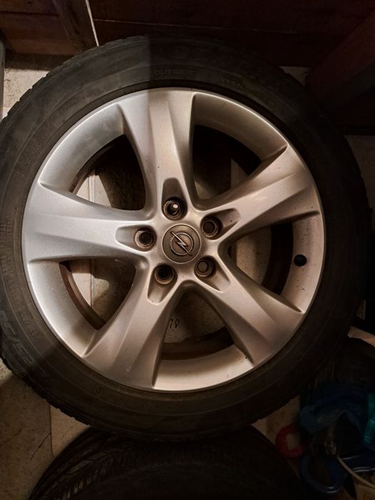 Опел Астра j комби