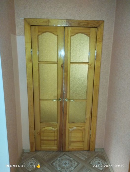 Продам межкомнатные двери