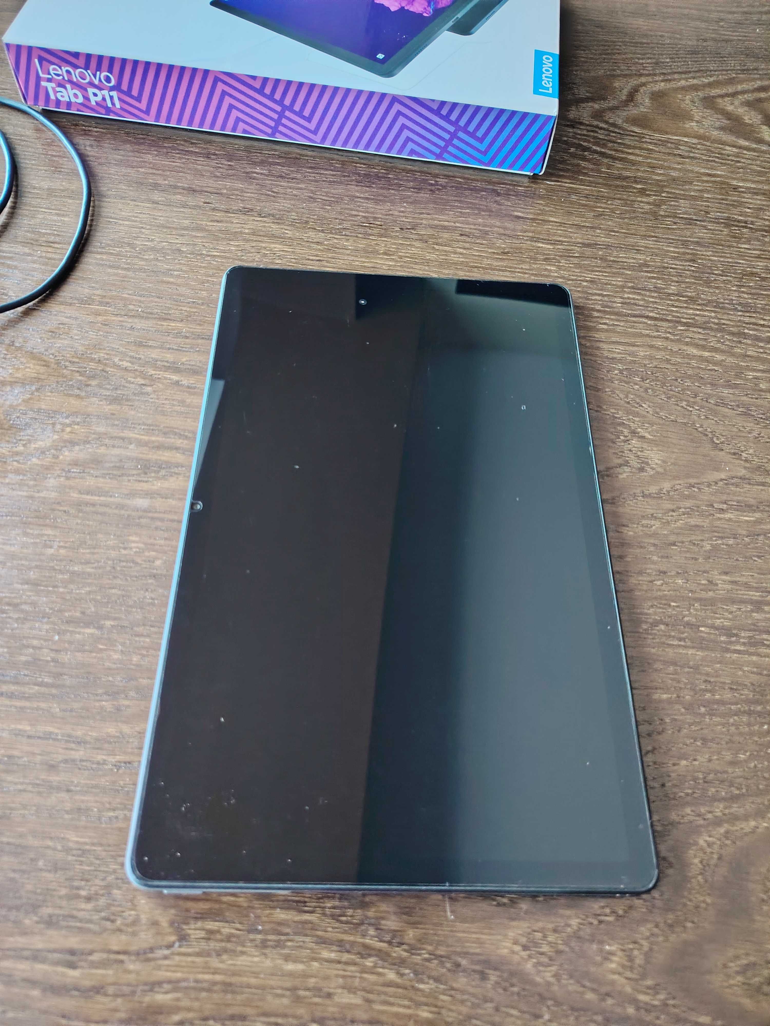 Продавам таблет LENOVO TAB P11 6 GB RAM 128BG ROM
