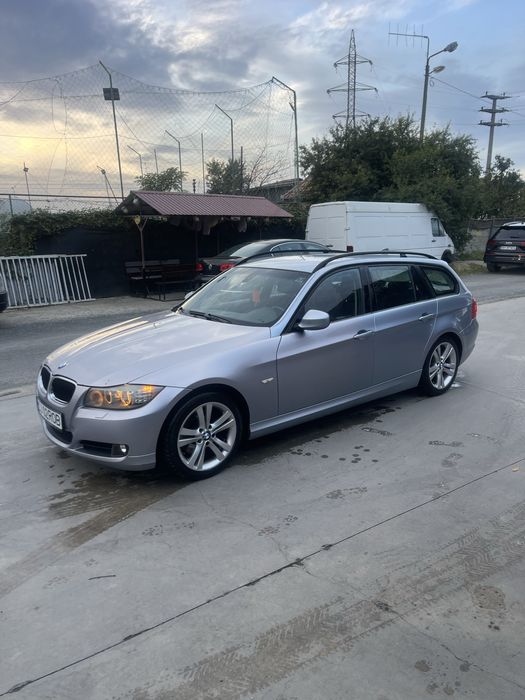 Schimb cu Platforms auto,dau diferenta/Bmw 320/177Cp/Euro 5/2009