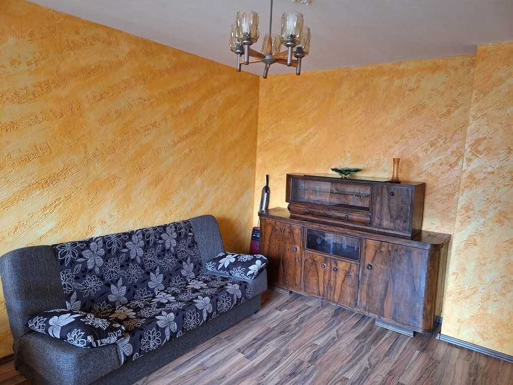 Дава се под наем Едностаен апартамент в София, Света Троица - 46 кв.м за 375 € - Снимка #2