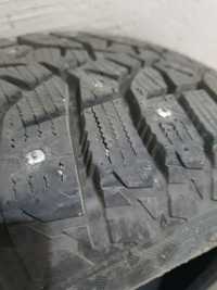 Шипованная зимняя резина Bridgestone blizzak 215/65/17