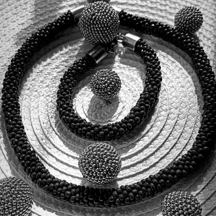 Set exclusivist din mărgele împletite  colier, brățară și inel