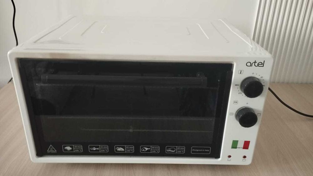 Духовка электрическая настольная Artel MD 3216 E