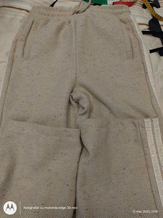 Pantaloni lana B. C. 42RO