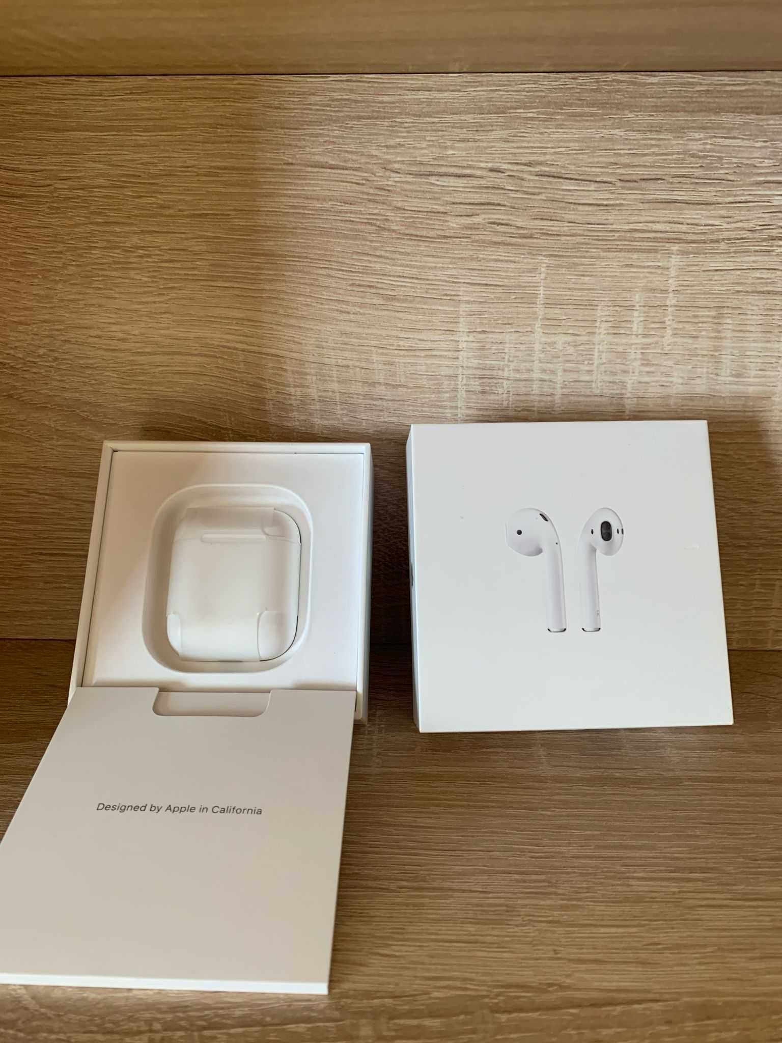 Vand casti Apple Airpods 2