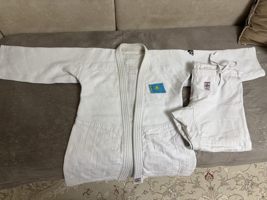 Adidas дзюдоги IJF (оригинал)