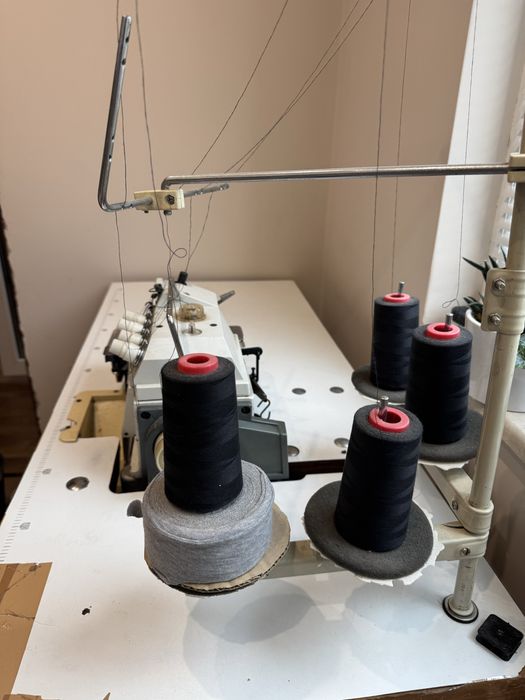 Оверлог в отлично състояние