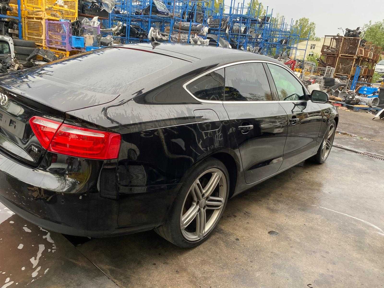 Dezmembrez audi a5 b8 2,0 CGL/bara fata a5/capota a5/usa a5/stop/aripa