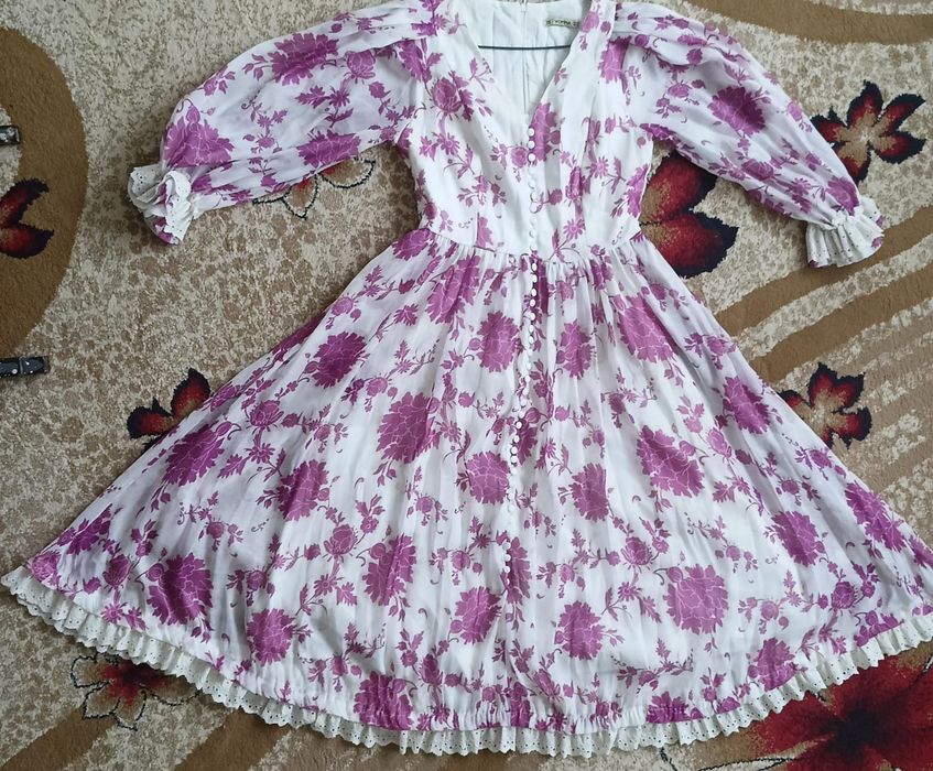 Платье 44/46новый