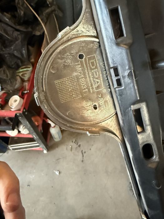 Grila fata skoda octavia 1u0853665a