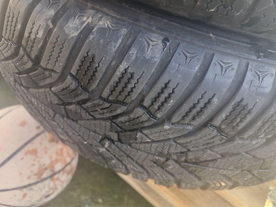 De vanzare cauciucuri m+s 195/65r15 95t