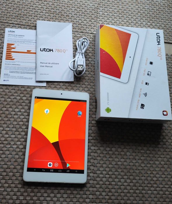 Tableta UTOK 780Q cu procesor Quad Core 1 Ghz, 7.85" IPS, 1GB DDR3,
