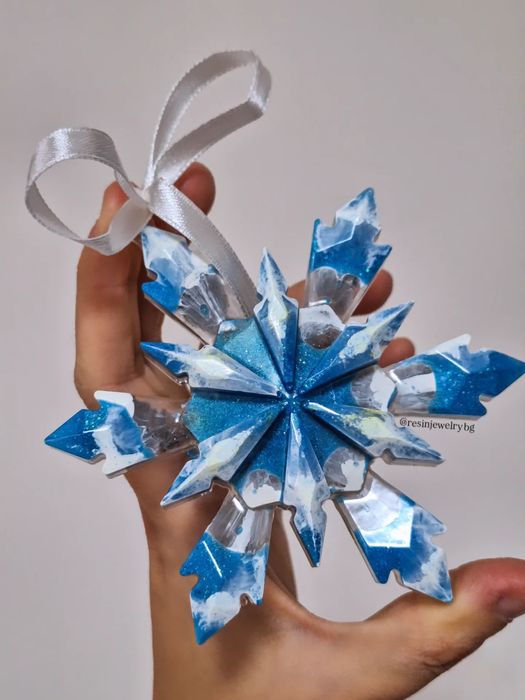 Снежинки/играчки за елха от епоксидна смола