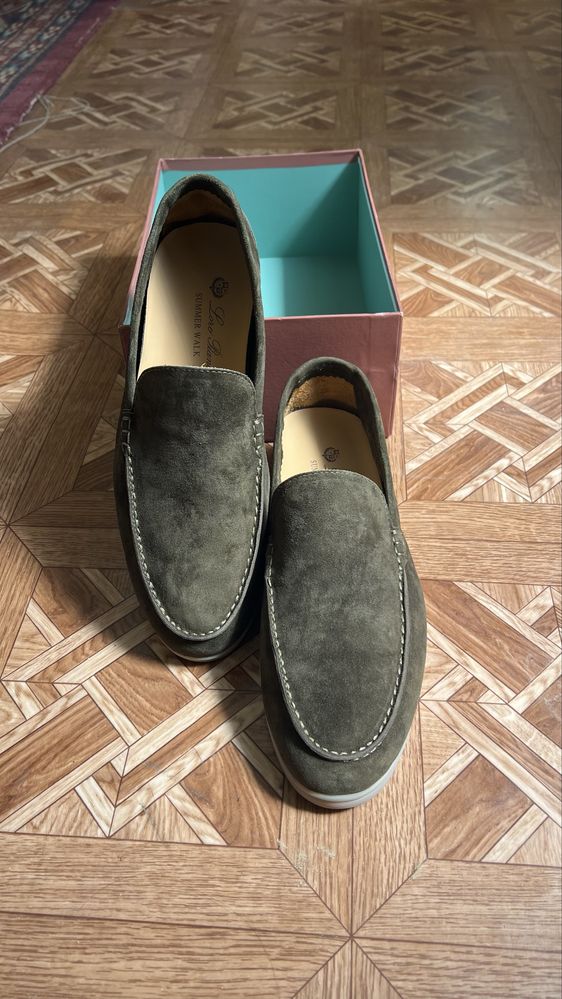 Loro Piana Lux 1:1 43 размера почти Новые