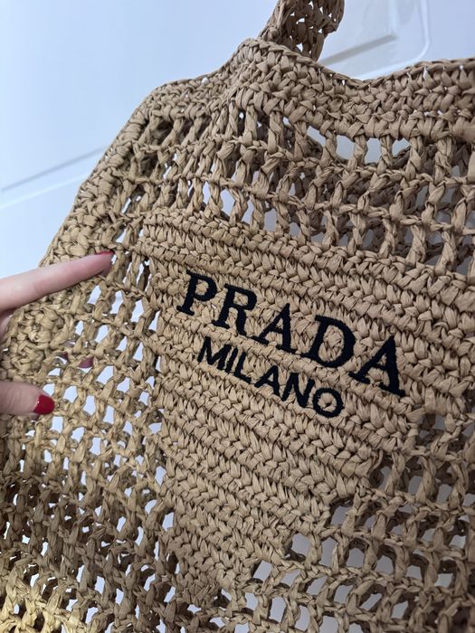 Чисто нова чанта Prada