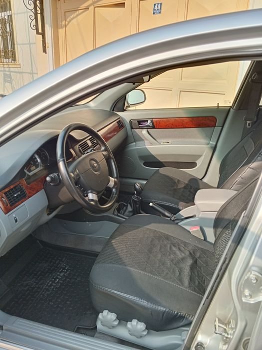 Srochna sotiladi Lasetti 1.8 mexanika 2013