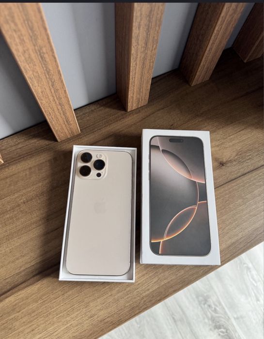 Vand/schimb iphone 16 Pro Max ca Nou baterie 100% Desert 17 s25 fold