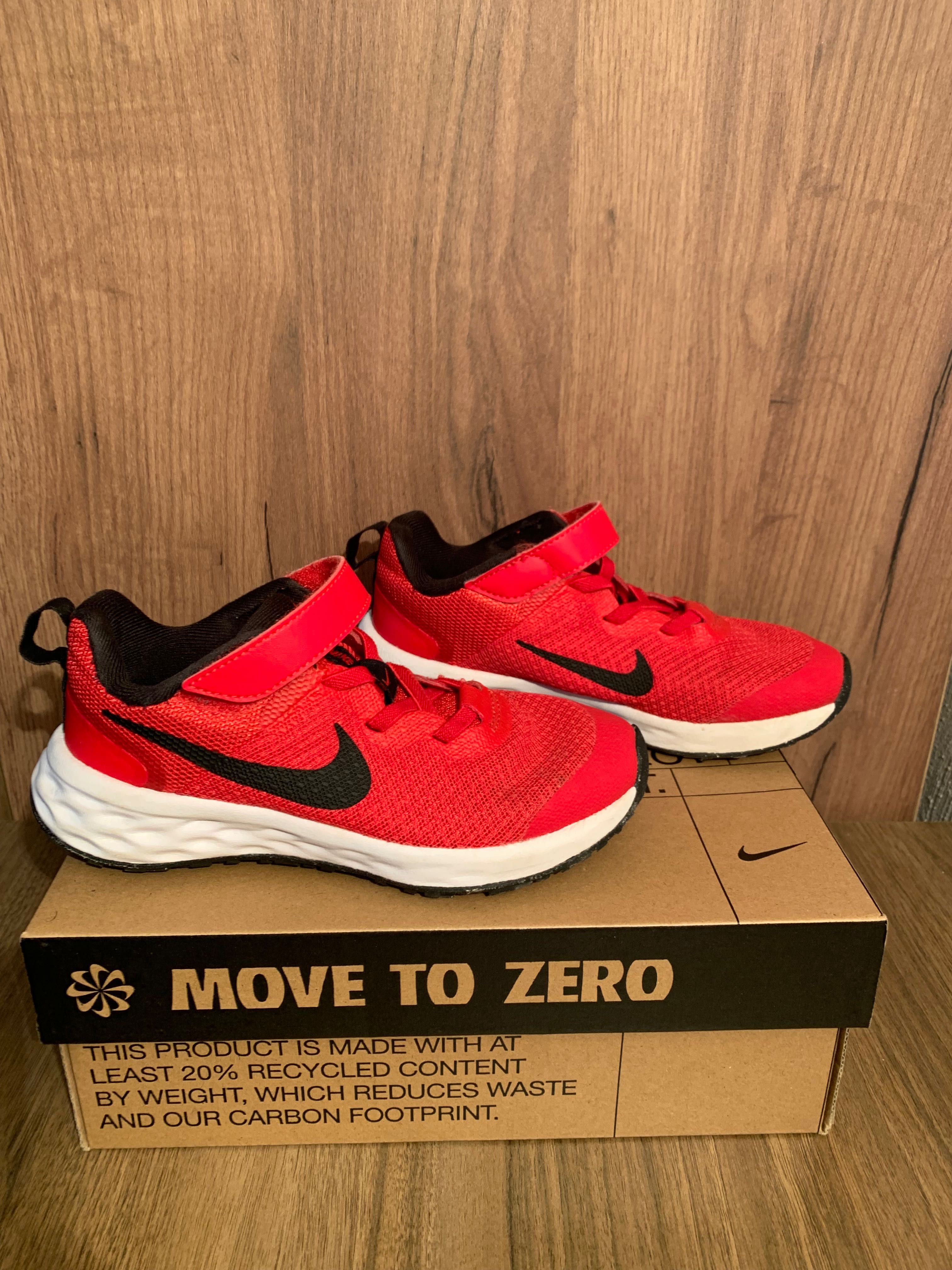 Спортни обувки Nike, размер 29.5