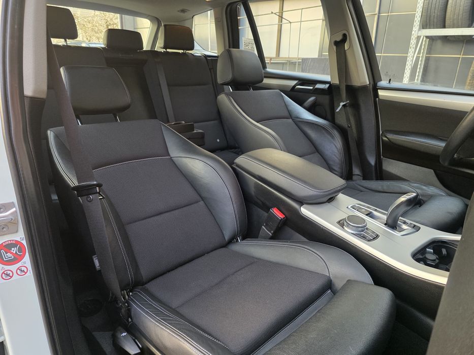 BMW X3 Sport line  2.0 D X-drive 2017 Hud Distronic Lane Pedestrian