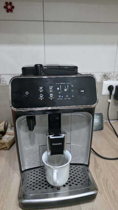 Espressor Cafea automat Philips EP2235/40 LatteGo